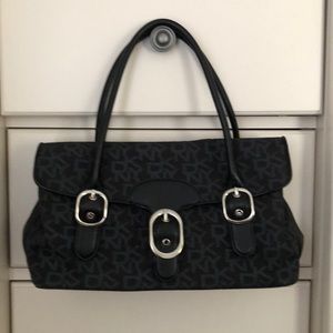 DKNY Vintage Signature Logo Bag